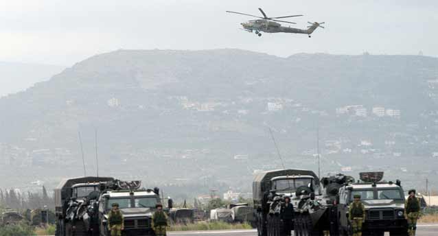 ممثلون روس يزورون قاعدة &rsquo;حميميم&rsquo; في سوريا