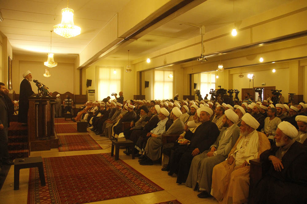 لقاء علمائي حاشد دعماً لعلماء البحرين .. والشيخ قاسم: ليست مزرعة لآل خليفة