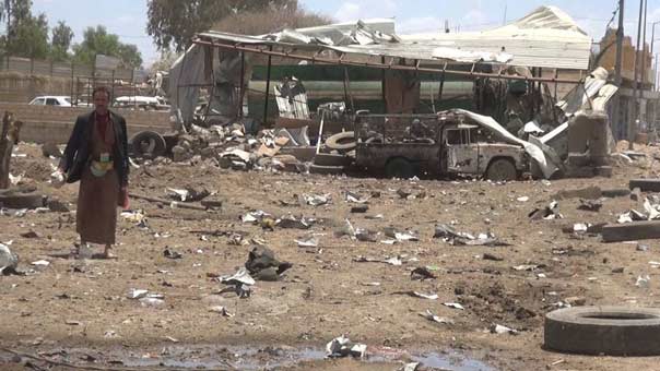 اليمن: قتلى وجرحى في صفوف مرتزقة العدوان باستهدافهم بصاروخ زلزال - 3 في أسفل فرضة نهم