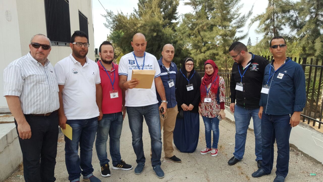 حملة إعتصامية تطالب بانشاء فرع للجامعة اللبنانية في عكار