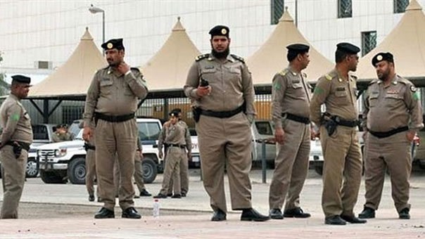 السعودية: ضبط 3 نساء برفقة أبنائهن قبل التوجّه للقتال في سوريا