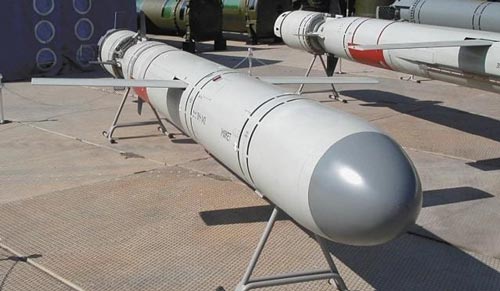 دوافع انطلاق القاذفات الروسية من إيران.. ماذا بعدها؟