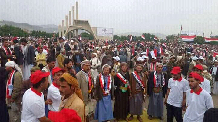 الصمّاد أمام الملايين في ميدان السبعين: يدنا ممدودة للسلام لا للاستسلام.. وتشكيل الحكومة اليمنية قريبًا