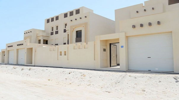 الكويت والإمارات تمنحان البحرين 395 مليون دولار لمشاريع إسكانية