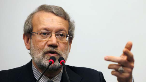 لاريجاني: الطائرات الروسية لن تتوقف عن استخدام  قاعدة همدان الجوية