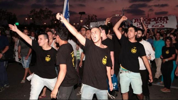 إرهاب الصهاينة المُغطّى دوليًا: فتية المستوطنات يتدرّبون على قتل الفلسطينيين