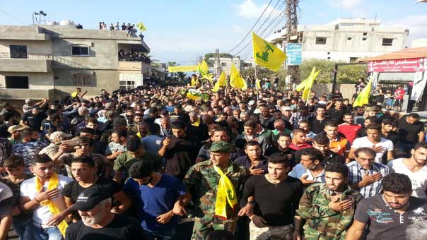 حزب الله وأهالي السكسكية يشيعون الشهيد علي مصطفى حيدر الى مثواه الاخير