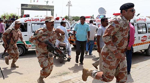 قتلى وجرحى في انفجارين شمال غرب باكستان