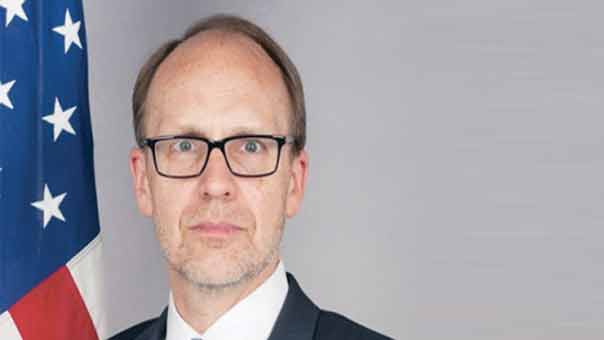 أمريكا ترتّب أوراقها لمرحلة مابعد &rsquo;داعش&rsquo; في العراق: دوغلاس سيليمان سابع سفير لواشنطن في بغداد