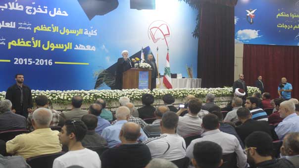 الشيخ قاسم: إذا كان البعض ينتظر التغيرات في المنطقة لتحسين شروطه وموقعه فهو واهم