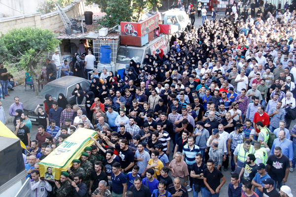 حزب الله يشيّع الشهيدين خضر صفا ومحمد نصرالدين في الغبيري وبزيون الجبيلية