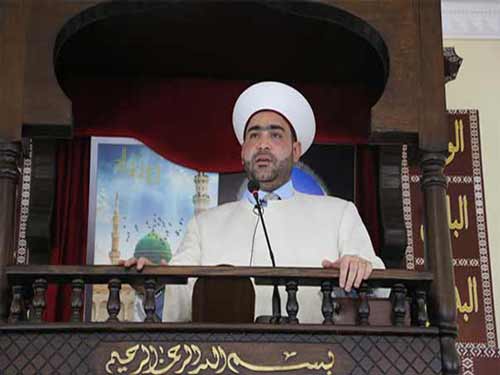 خطباء العيد: لضرورة التمسك بالوحدة الوطنية والعيش المشترك في مواجهة التكفير