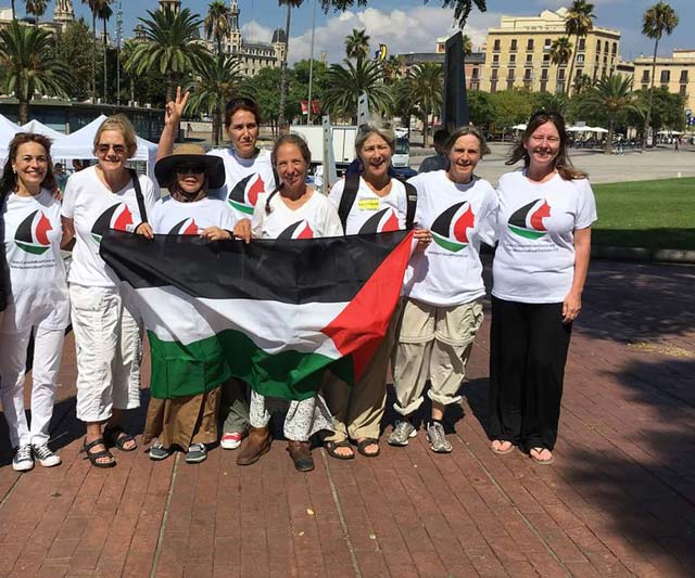 سفينتان تنطلقان من برشلونة لكسر الحصار الصهيوني عن غزة