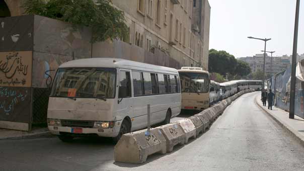اعتصام لاتحادات النقل البري احتجاجا على صفقة المعاينة الميكانيكية