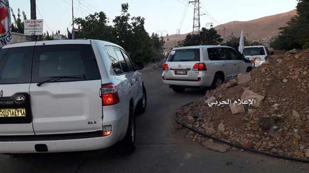 بالصور.. دخول قافلة مساعدات انسانية الى مضايا والزبداني بالتزامن مع دخول قافلة مماثلة الى الفوعة وكفريا