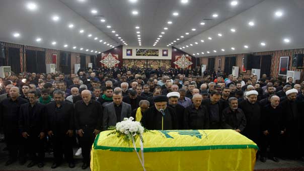 حزب الله وجمهور المقاومة يشيعون الشهيد أيمن بشير الى مثواه الاخير