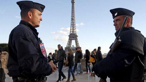 ابنة الملك السعودي تأمر بقتل مهندس ديكور فرنسي