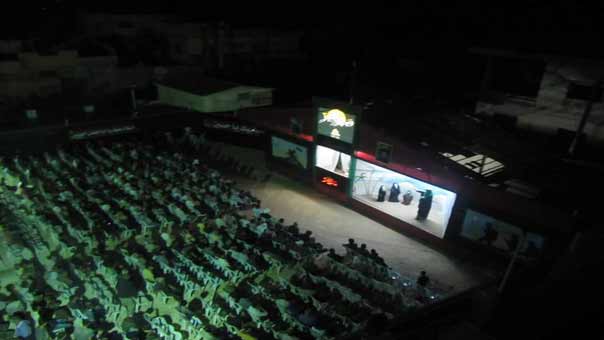 بالصور: أهالي كفريا والفوعة يتحدّون الحصار بإحياء ليالي عاشوراء