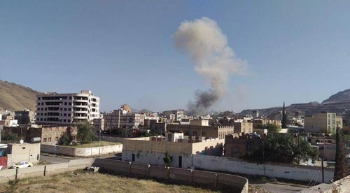 مئات الشهداء والجرحى في جريمة ابادة كاملة الاوصاف نفذها العدوان السعودي بصالة للعزاء في صنعاء 