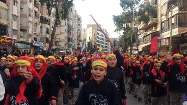 بالصور والفيديو: لبنان يحيي يوم العاشر من محرّم بمسيرات حاشدة