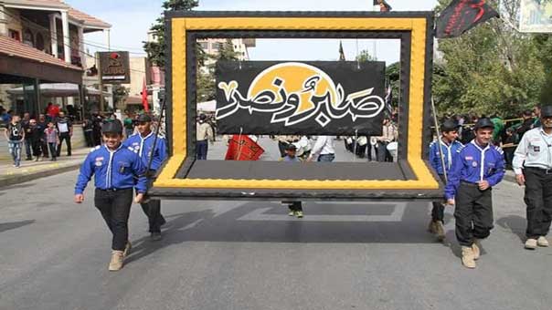 بالصور والفيديو: لبنان يحيي يوم العاشر من محرّم بمسيرات حاشدة