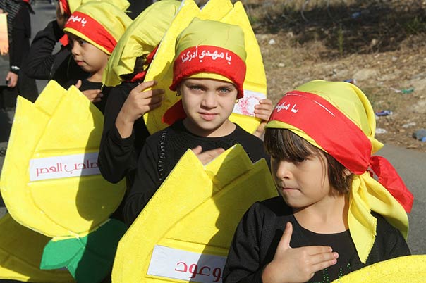 بالصور والفيديو: لبنان يحيي يوم العاشر من محرّم بمسيرات حاشدة