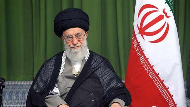 الإمام الخامنئي يحدد الخطوط العريضة لاجراء الانتخابات في ايران: لتمكين المرشحين من استخدام وسائل الاعلام