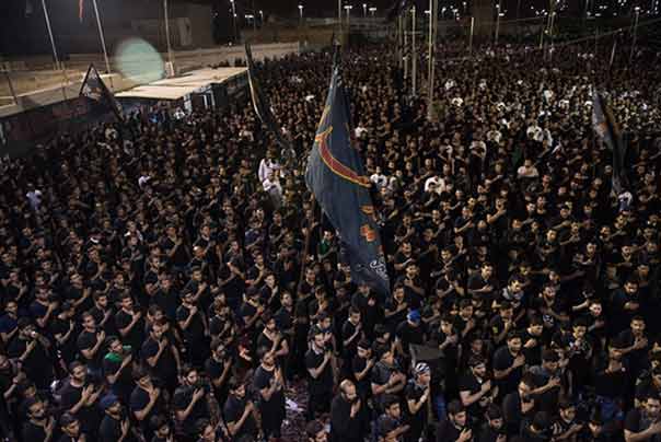 بالصور: كيف أحيت القطيف مراسم عاشوراء الإمام الحسين (ع)؟