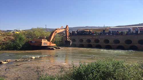 بالصور: مشاركة واسعة في الحملة الوطنية لتنظيف نهر الليطاني وحوضه من العليق إلى القاسمية مرورًا ببحيرة القرعون