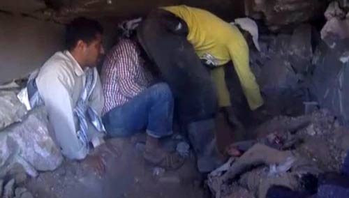 أكثر من 90 شهيدًا يمنيًا وعشرات الجرحى بغارات العدوان أمس.. ومجزرة لتحالف الرياض بقصف مديرية أمن الزيدية في الحديدة