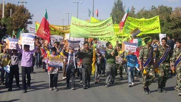 مسيرات يوم &rsquo;مقارعة الاستكبار العالمي&rsquo; تنطلق في مدن ايرانية عدة