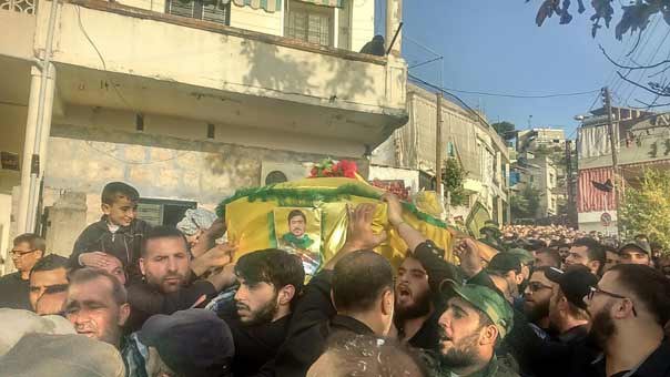 حزب الله يشيّع الشهيدين حسين مكنا ومحمد علي جواد الى مثواهما الأخير