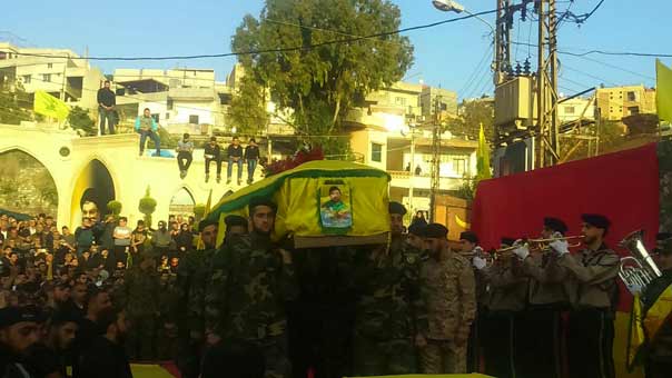 حزب الله يشيّع الشهيدين حسين مكنا ومحمد علي جواد الى مثواهما الأخير