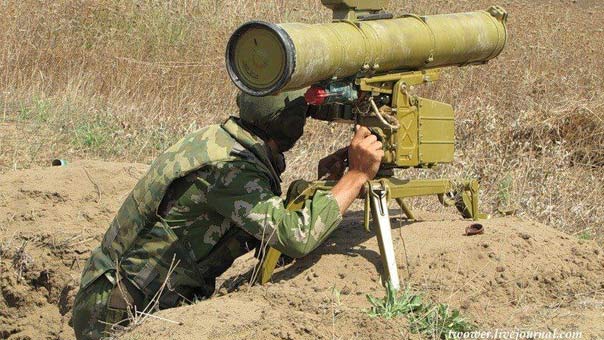 الجيش اليمني يصد هجومًا لقوى لعدوان بإتجاه مديرية الصلو بتعز ويقتل طاقم آلية سعودية بصاروخ موجه في صحراء البقع