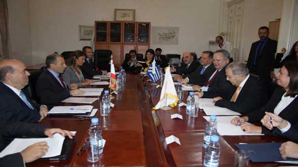 باسيل عقد محادثات مع نظيريه القبرصي واليوناني: بداية طريق من التعاون والانفتاح و3 اجتماعات مقبلة للمتابعة