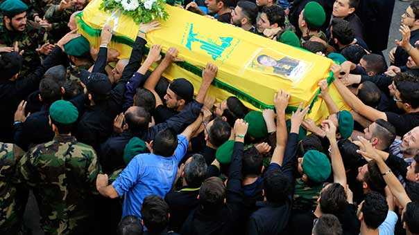 حزب الله وجمهور المقاومة شيعا الشهيدين عباس أحمد زعتر وأحمد علي فخر الدين الى مثواهما الاخير