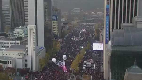  مظاهرات حاشدة مناهضة لرئيسة كوريا الجنوبية