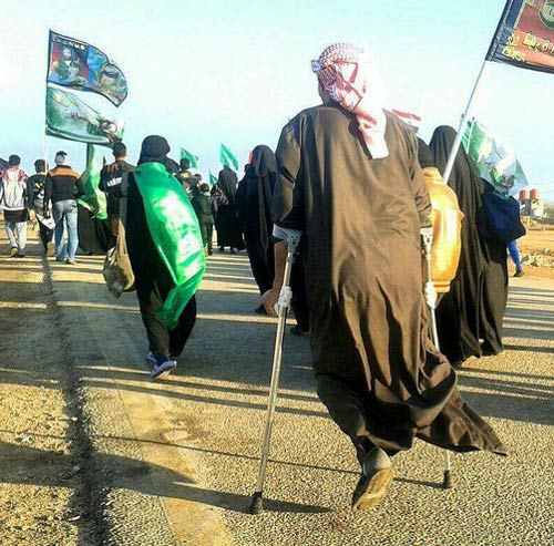 من كربلاء المقدسة إلى شتى أطراف المعمورة..
عشاق الإمام الحسين (ع) يحيون ذكرى الأربعين