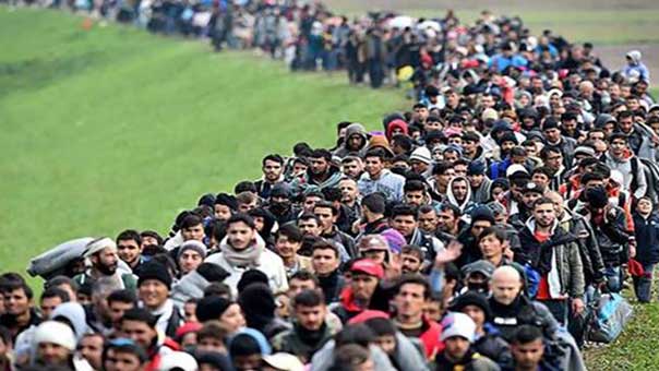 آلاف المهاجرين يتوجهون إلى أميركا قبل تنصيب ترامب