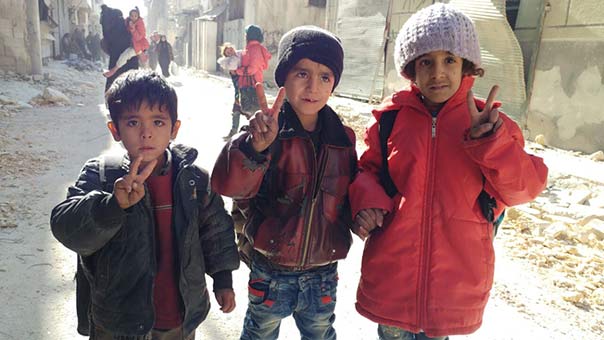 الجيش السوري يُحكم إطباقه على مسلحي أحياء حلب الشرقية محررًا أكثر من ثلاثة آلاف مدني