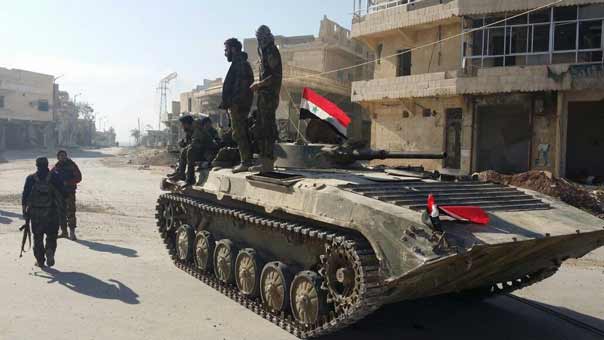 الإعلامي علي شعيب لـ&rsquo;العهد&rsquo;: الجيش السوري يطهر شرق حلب ويؤمن ممرات آمنة للمدنيين