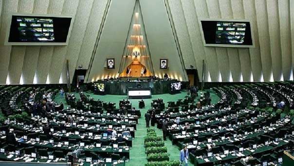 رداً على قرار مجلس الشيوخ الاميركي .. البرلمان الايراني يعد مشروع قرار مستعجل لاستئناف الأنشطة النووية