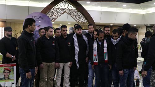 وفد من الشباب القومي العربي يزور ضريح الشهيد القائد الحاج عماد مغنية
