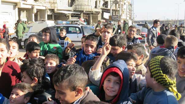 إخراج دفعات متتالية من المسلحين من شرق حلب إلى ريف المدينة الجنوبي الغربي