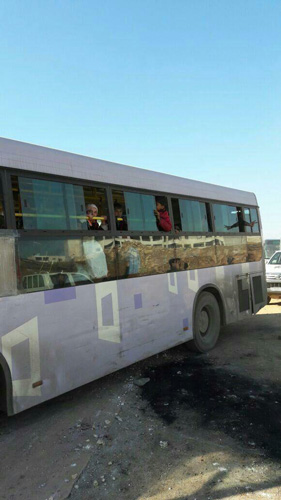 استئناف عملية إجلاء المدنيين من بلدتي الفوعة وكفريا باتجاه ريف حلب الغربي