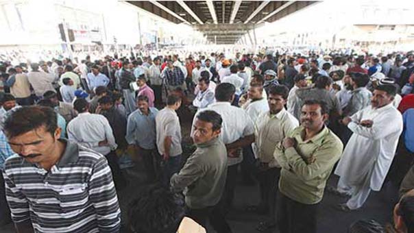 السعودية تحتجز جثامين مواطنين هنود منذ نحو عام 