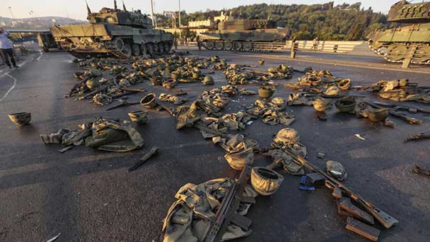 &rsquo;هيومن رايتس ووتش&rsquo;: أردوغان وظّف محاولة الانقلاب العسكري في تركيا لقمع المنتقدين