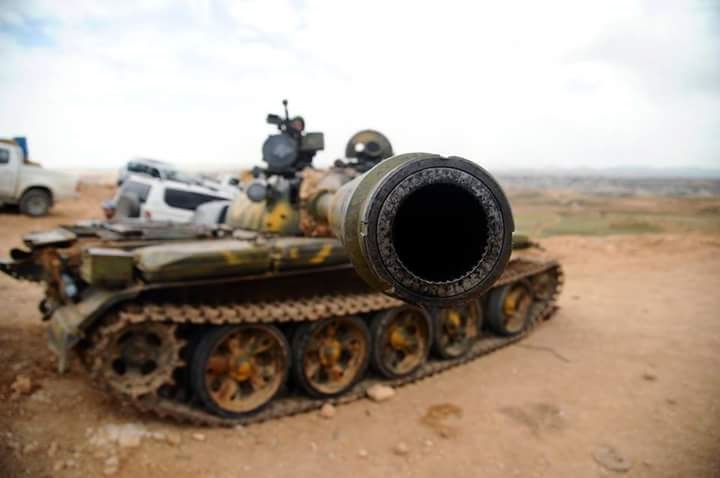 مصدر عسكري لـ &rsquo;العهد&rsquo;: الوضع في دير الزور تحت السيطرة والجيش لن يسمح لـ &rsquo;داعش&rsquo; بالوصول إلى مبتغاهم