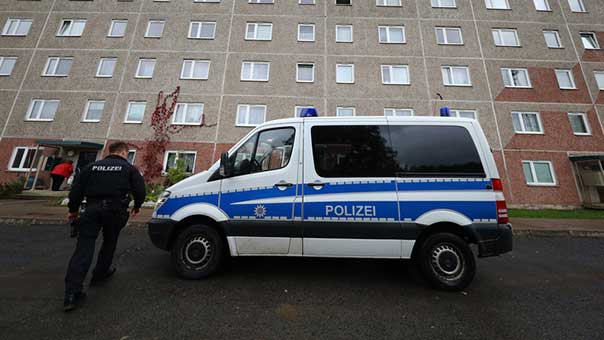 ألمانيا تعتقل &rsquo;شريكاً&rsquo; لشاب نمساوي خطّط لتنفيذ اعتداء إرهابي في &rsquo;نيوس&rsquo; الغربية