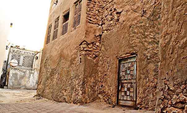 أزمة إنسانية متفاقمة في حي المسورة.. ما الذي تقترفه السلطات السعودية؟